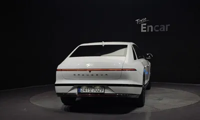 Hyundai Grandeur 2025, 25483 км, за 25272.42 USD