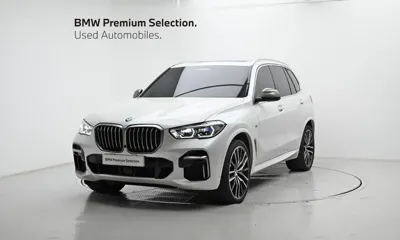 BMW X5 · 2022 год