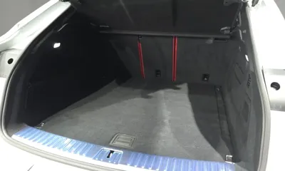 Porsche Cayenne 2021, 63494 км, за 55074.18 USD - фото 20