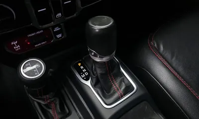 Jeep Wrangler 2023, 52493 км, за 28882.76 USD - фото 9
