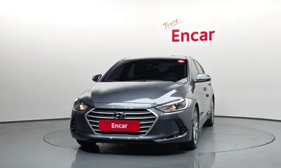 Hyundai Avante 2017, 152458 км, за 4472.51 USD