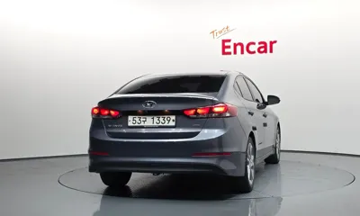 Hyundai Avante 2017, 152458 км, за 4472.51 USD