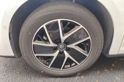 BYD Qin L 2025, 5000 км, за 14719 USD - фото 10