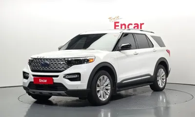 Ford Explorer · 2021 год