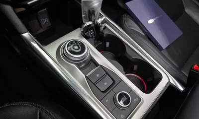 Ford Explorer 2021, 72779 км, за 20846.92 USD - фото 9