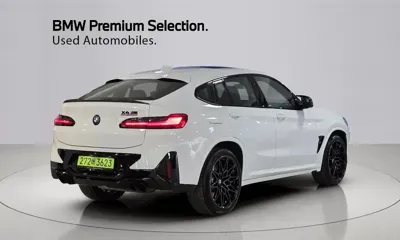 BMW X4M 2025, 4066 км, за 56180.63 USD