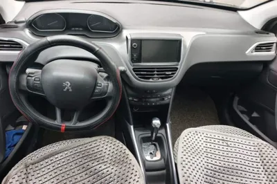 Peugeot 2008 2014, 37100 км, за 4853 USD - фото 6