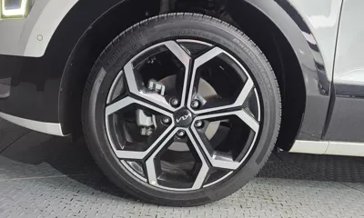 Kia Niro 2022, 52213 км, за 17486.83 USD - фото 5