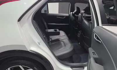 Kia Niro 2022, 52213 км, за 17486.83 USD - фото 12