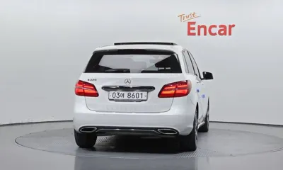 Mercedes-Benz B-Class 2018, 80932 км, за 8465.19 USD