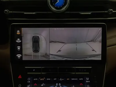 Maserati Grecale 2024, 3295 км, за 50091.12 USD - фото 17