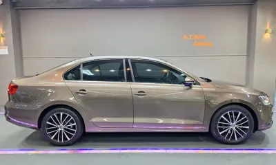 Volkswagen Jetta · 2015 год
