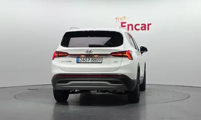 Hyundai Santafe 2023, 34674 км, за 19860.91 USD