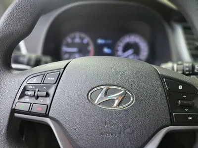 Hyundai Tucson 2016, 119700 км, за 6236.05 USD - фото 16
