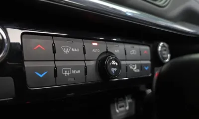 Jeep Compass 2022, 41527 км, за 14651.29 USD - фото 31