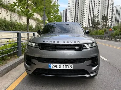 Land Rover Range Rover Sport 2025, 12500 км, за 110011.11 USD