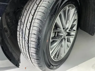 Hyundai Grandeur 2017, 175000 км, за 6541.13 USD