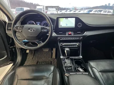 Hyundai Grandeur 2017, 175000 км, за 6541.13 USD - фото 9