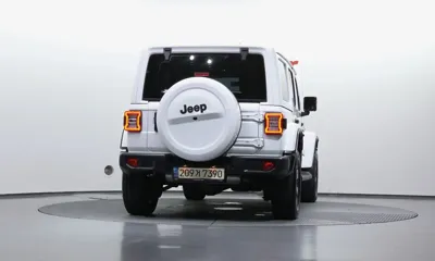 Jeep Wrangler 2022, 77517 км, за 25027.62 USD - фото 4
