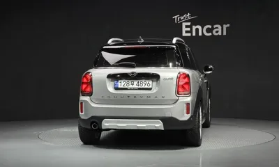 MINI Countryman 2023, 21604 км, за 27035.84 USD