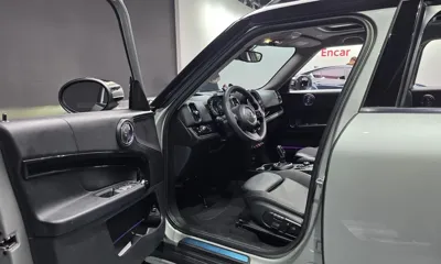 MINI Countryman 2023, 21604 км, за 27035.84 USD - фото 10