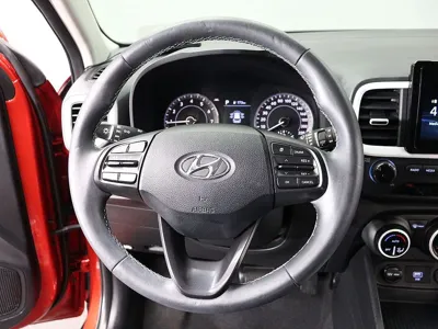 Hyundai Venue 2021, 43000 км, за 10749.19 USD - фото 15