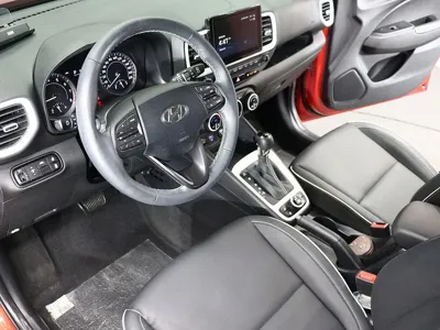 Hyundai Venue 2021, 43000 км, за 10749.19 USD - фото 17