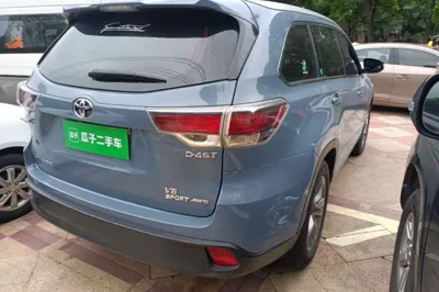 Toyota Highlander 2015, 185100 км, за 13572 USD - фото 6