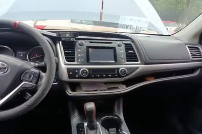 Toyota Highlander 2015, 185100 км, за 13572 USD - фото 15