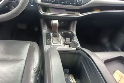 Toyota Highlander 2015, 185100 км, за 13572 USD - фото 16