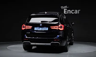 BMW iX3 2023, 65569 км, за 30341.11 USD