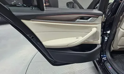 BMW 5-Series 2021, 63032 км, за 35695.42 USD - фото 25