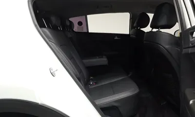 Kia Sportage 2019, 50188 км, за 9446.26 USD - фото 12