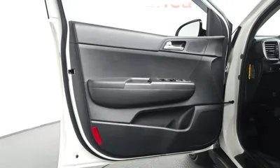 Kia Sportage 2019, 50188 км, за 9446.26 USD - фото 25