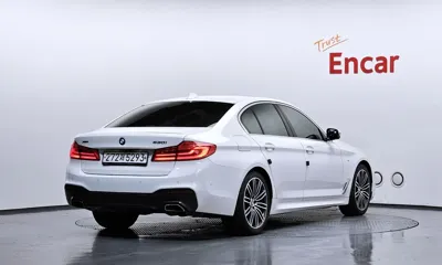 BMW 5-Series 2020, 46294 км, за 22465.32 USD