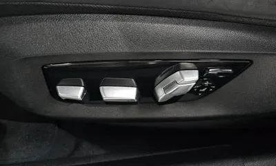 BMW 5-Series 2020, 46294 км, за 22465.32 USD - фото 33