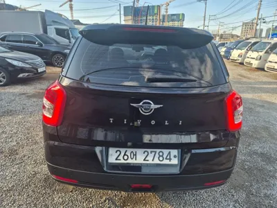 KG_Mobility_Ssangyong TIBOLI 2016, 128745 км, за 4620.57 USD