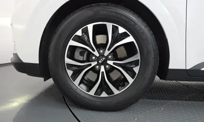 Kia Canival 2021, 76700 км, за 14305.24 USD