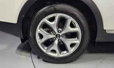 Kia Sorento 2016, 147924 км, за 7745.83 USD