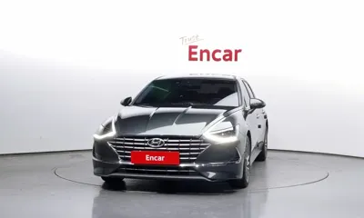 Hyundai Sonata 2020, 60630 км, за 11225.63 USD