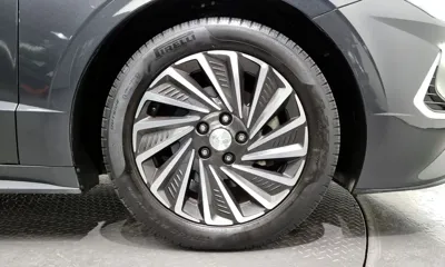Hyundai Sonata 2020, 60630 км, за 11225.63 USD