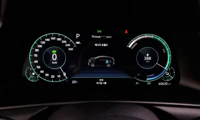 Hyundai Sonata 2020, 60630 км, за 11225.63 USD - фото 8