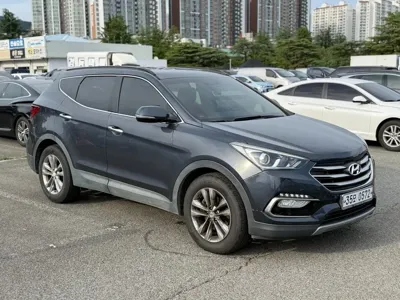 Hyundai Santafe 2016, 162150 км, за 5795.4 USD