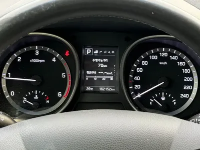 Hyundai Santafe 2016, 162150 км, за 5789.75 USD - фото 17