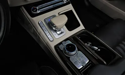 Genesis G90 2019, 76967 км, за 22149.85 USD - фото 9