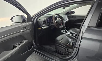 Hyundai Avante 2016, 61821 км, за 5079.11 USD - фото 10