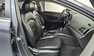Hyundai Avante 2016, 61821 км, за 5079.11 USD - фото 26