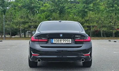 BMW 3-Series 2022, 33186 км, за 17581.55 USD
