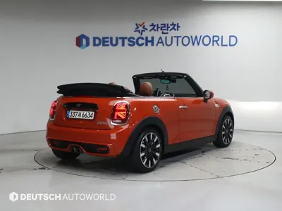 MINI Cooper Convertible 2019, 42296 км, за 11854.29 USD