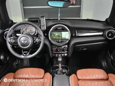 MINI Cooper Convertible 2019, 42296 км, за 11854.29 USD - фото 7